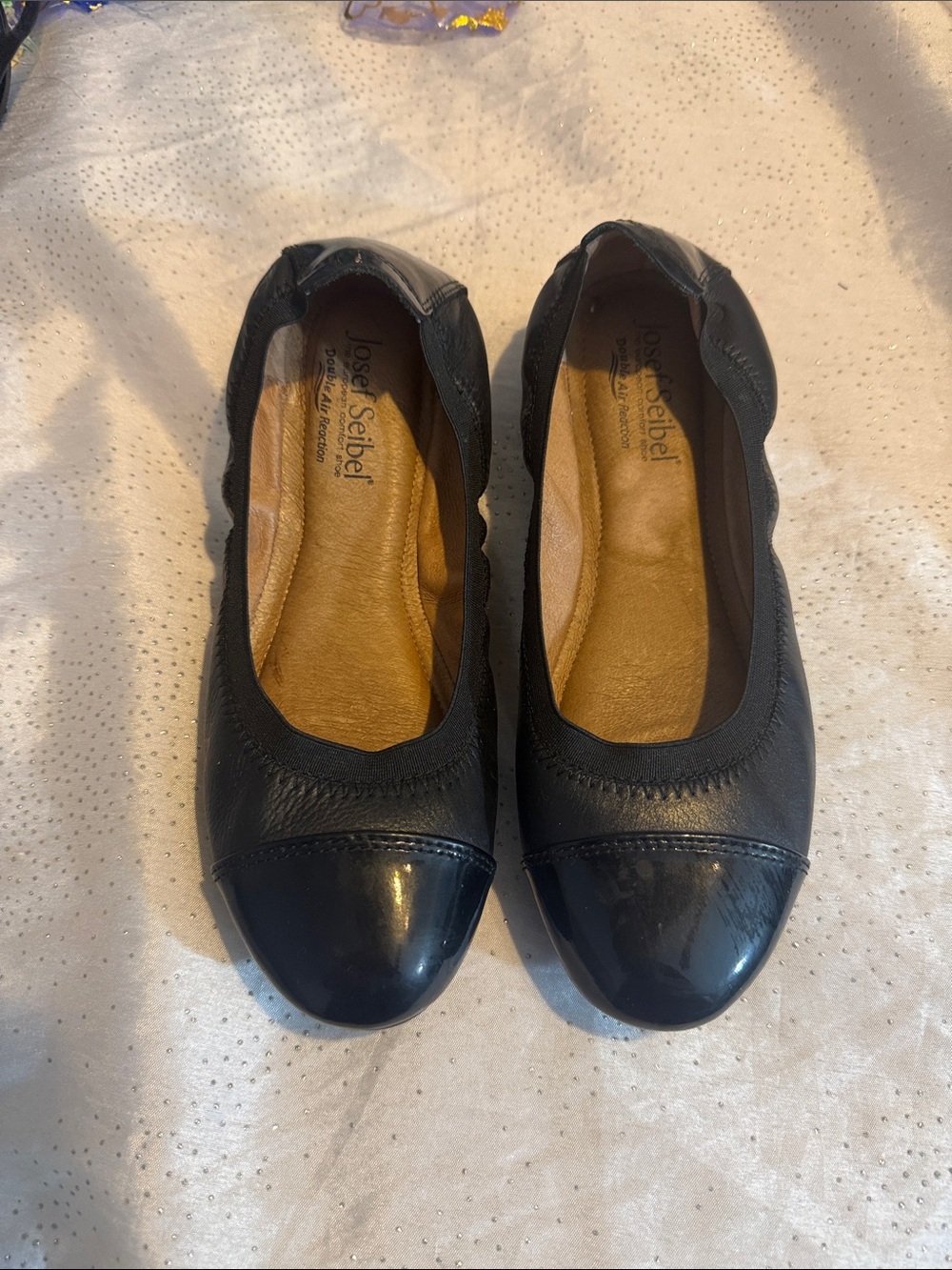 Josef Seibel Black Ballet Flats with Patent Toe size 8
